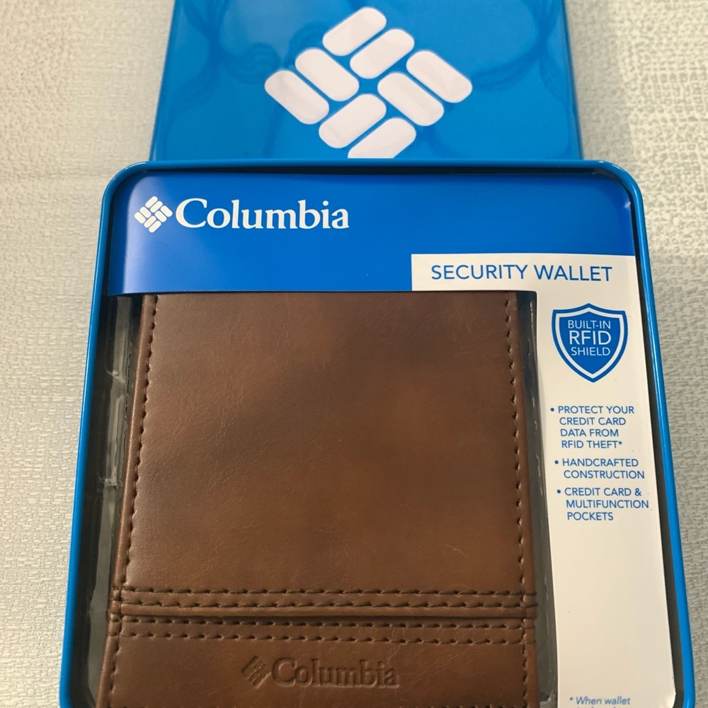 Columbia Men’s Wallet RFID Theft. Brown-Tan color - Picture 1 of 11